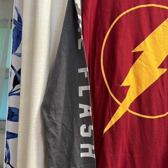 NWT Men’s DC Comics The Flash Long Sleeve Cotton Blend Shirt Size XL - Picture 3 of 7